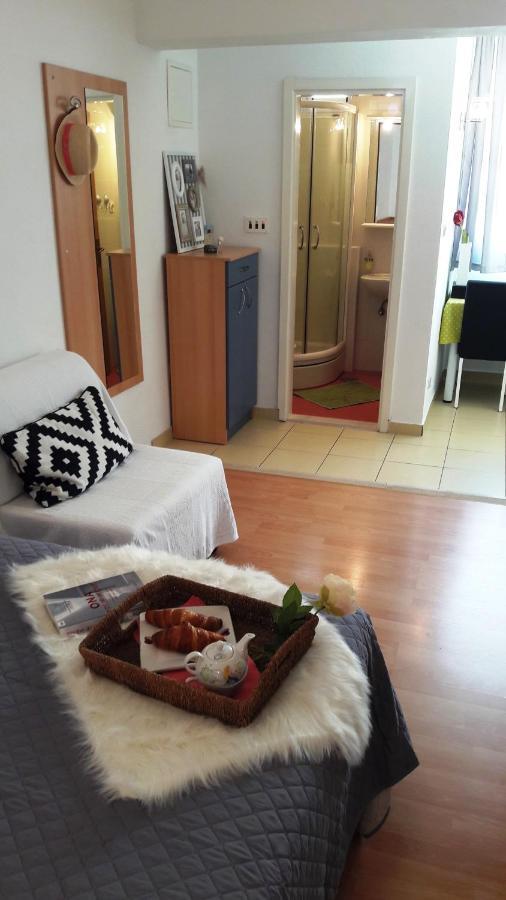 Apartments Milena & Ante Makarska Ngoại thất bức ảnh