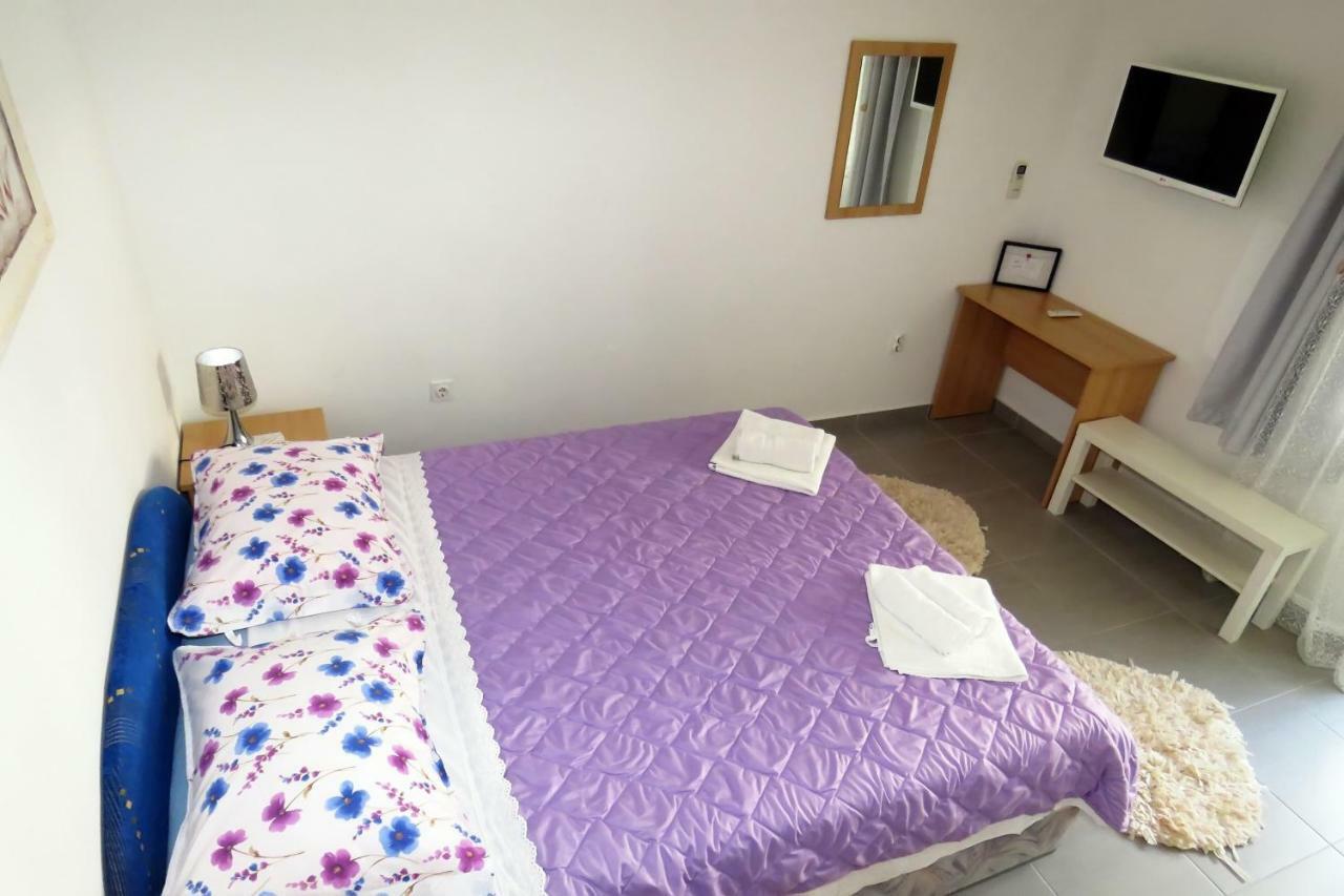 Apartments Milena & Ante Makarska Ngoại thất bức ảnh